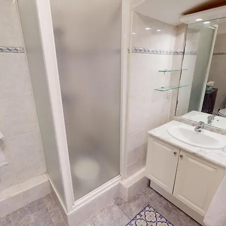**2p Calme Climatise, Terrasse, Centre Menton, Proche Plages Et Commerces** - Fr-1-196-356 مينتون